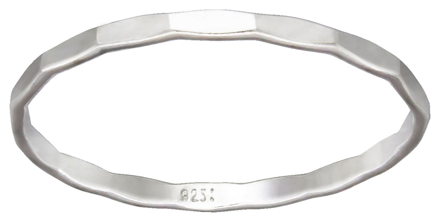 Ring 2001R17 MAAT 17.5